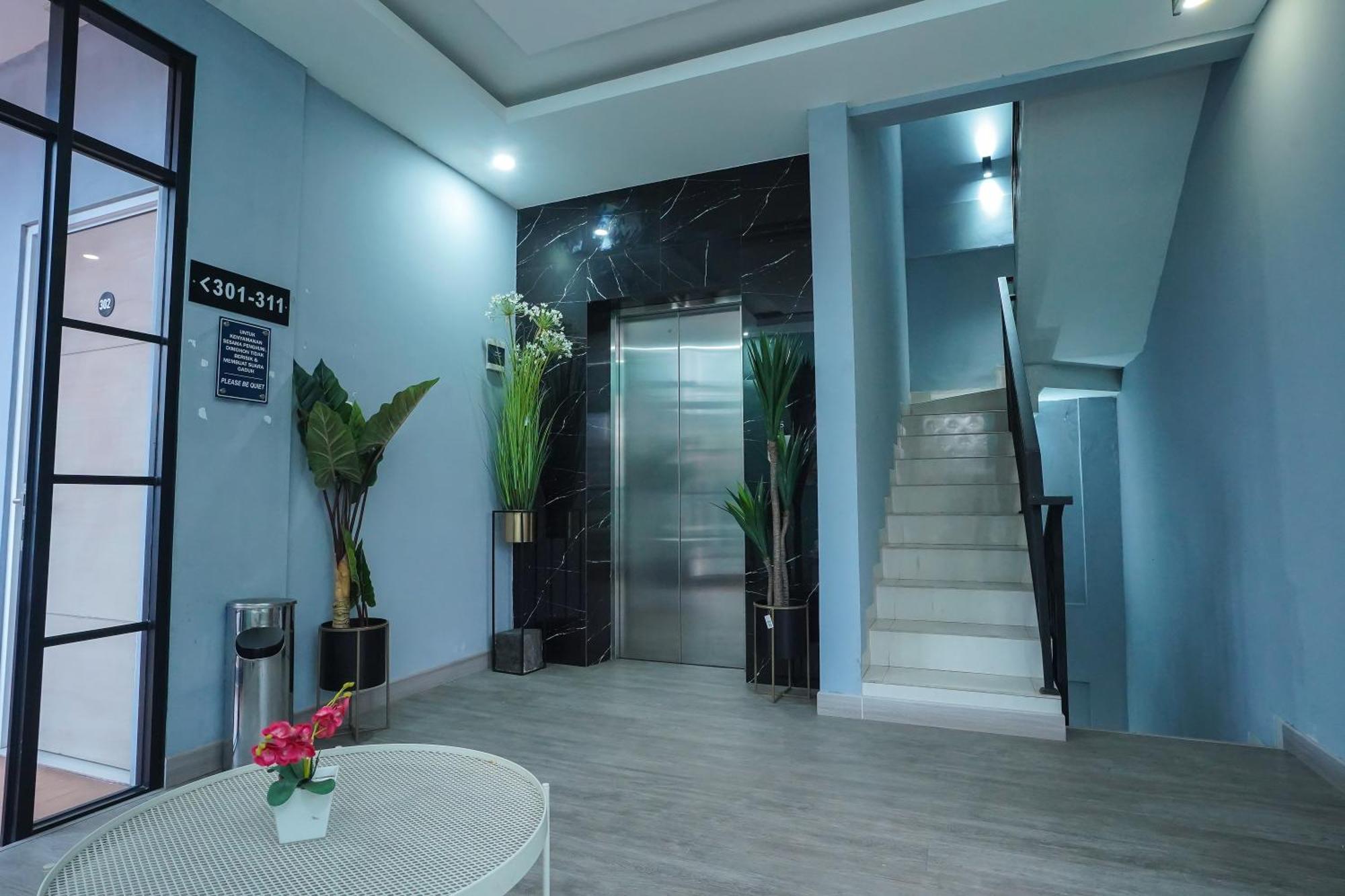 DENZ PREMIERE SALEMBA HOTEL JAKARTA